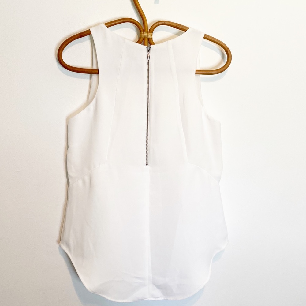 SALE $5/$25 Women's CAbi Chic White Back Zip Tank Top Small - Picture 4 of 4